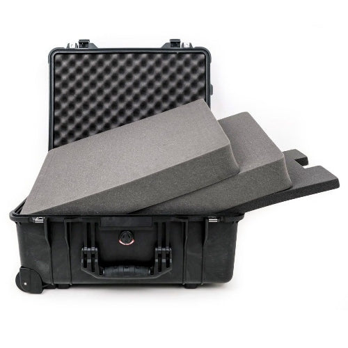 Peli 1560 Valigia a Ruote con Schiuma - Nero
