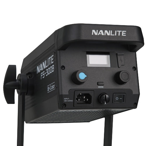 Nanlite FS300B LED triple kit (w/ supporto per lampada e softbox)