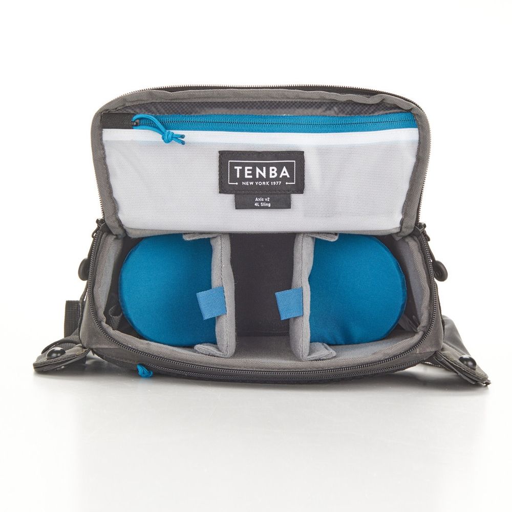 Tenba Axis V2 4L Borsa a tracolla, multicam nera