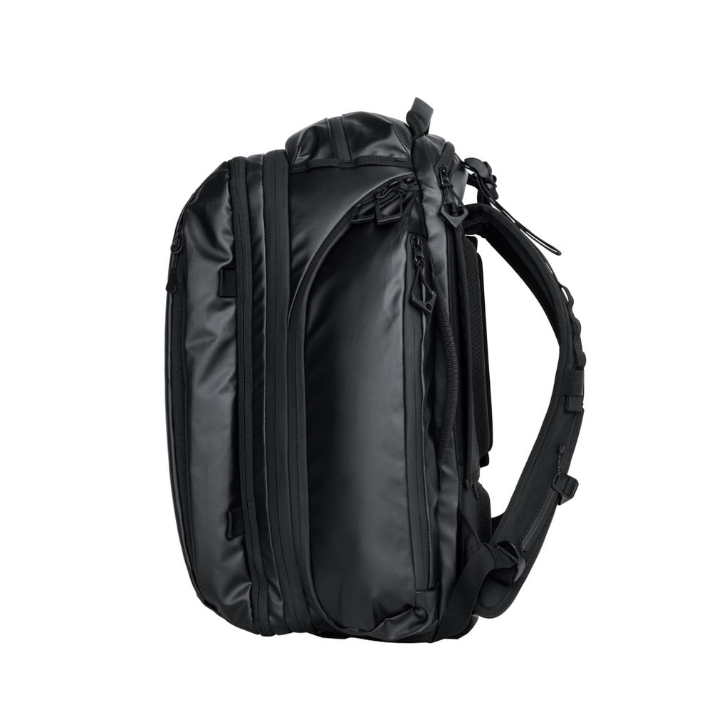 WANDRD Transit 35L Zaino da viaggio nero pacchetto essenziale