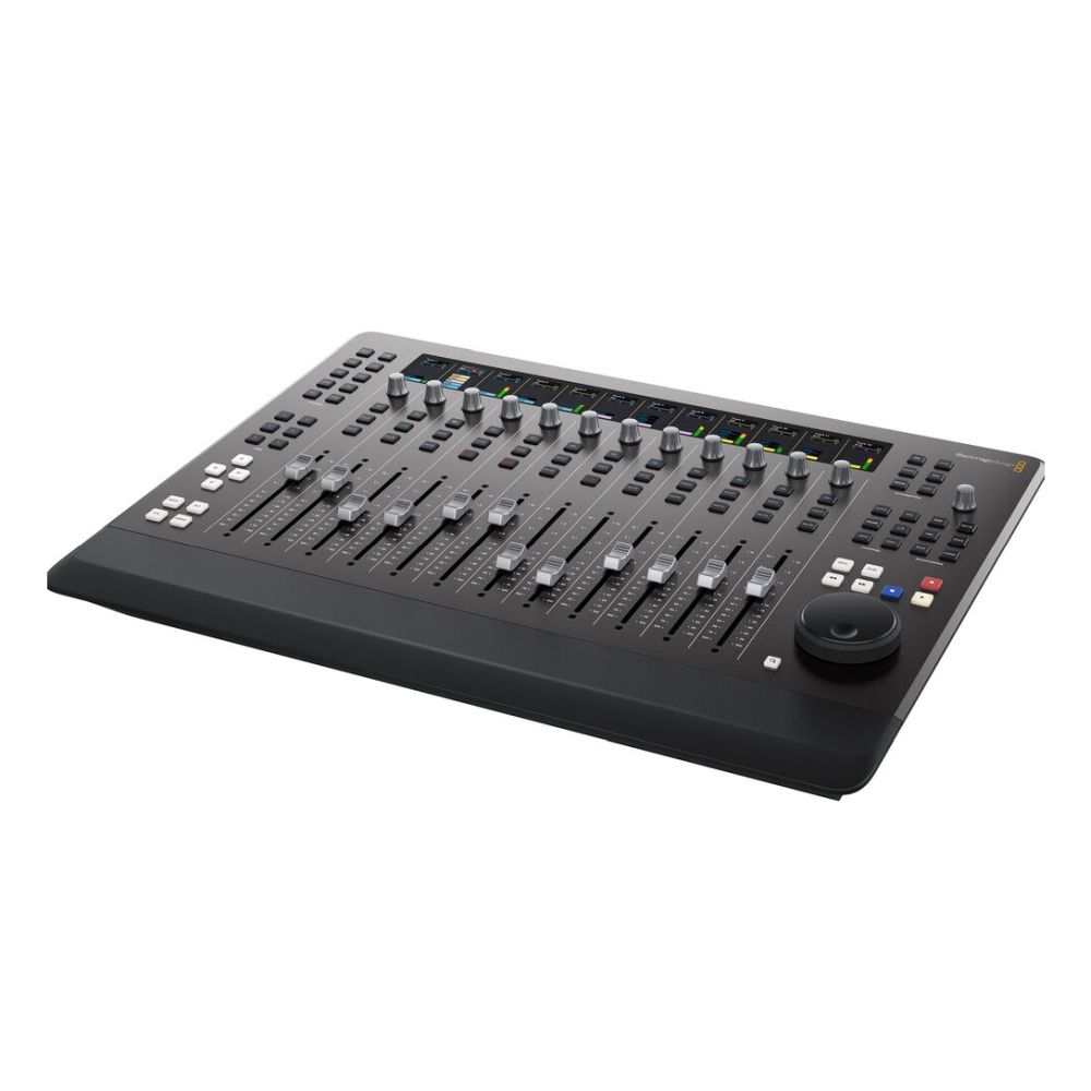 Blackmagic Fairlight Console da tavolo