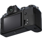 Fujifilm X-S20 + Sigma 18-50mm f/2.8 DC DN Contemporary