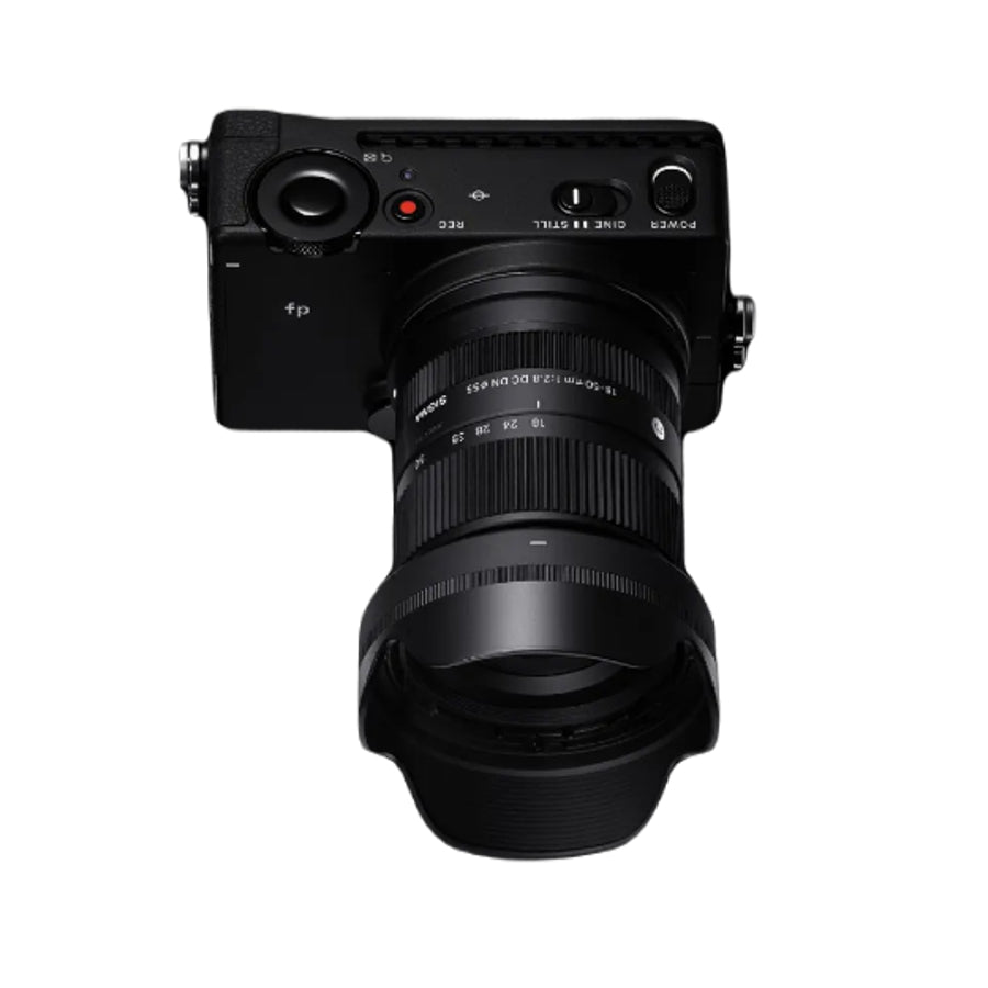 Canon EOS R7 + SIGMA 18-50mm f/2.8 DC DN Canon RF Attacco