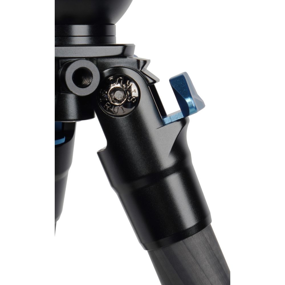 Sirui AM-223L Treppiede da viaggio compatto con base di livellamento