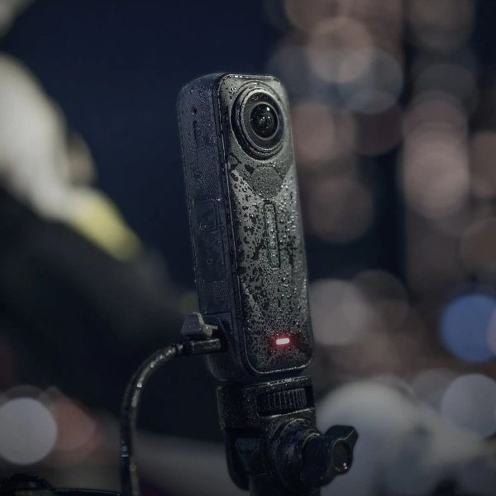 Insta360 Copertura di ricarica USB per tutte le stagioni