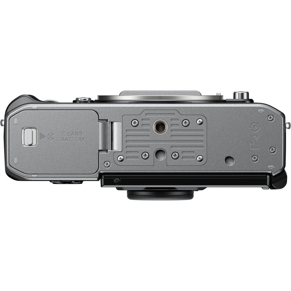 Nikon Z f argento + omaggio leather promo custodia