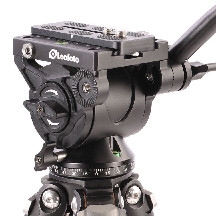 Leofoto Ranger carbon fiber tripod LS-323C with video head BV-10