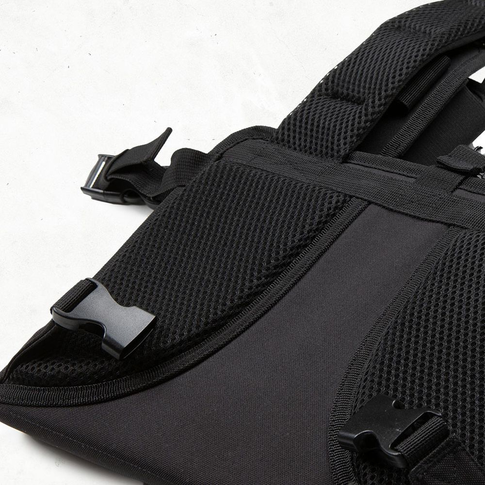 Dirty Rigger Chest Mate Pro, supporto per tablet a mani libere Dirty Rigger