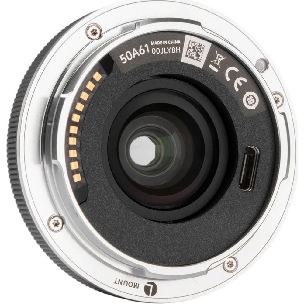 Viltrox 28mm f/4.5 L-attacco